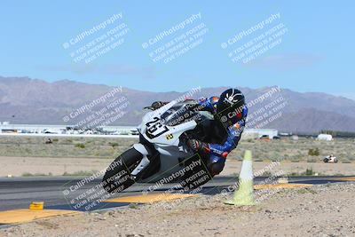 media/Apr-05-2024-Apex Assassins-CVMA Friday Practice (Fri) [[ee2ef04f2b]]/3-Racer 2/Session 2 Turn 9 Inside/